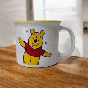 Winnie the Pooh 16 oz Mug with Yellow Accent
